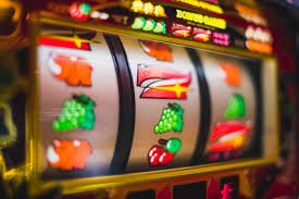 Joker Gaming slot interface on dede4d login with compact reel layout and quick-spin controls